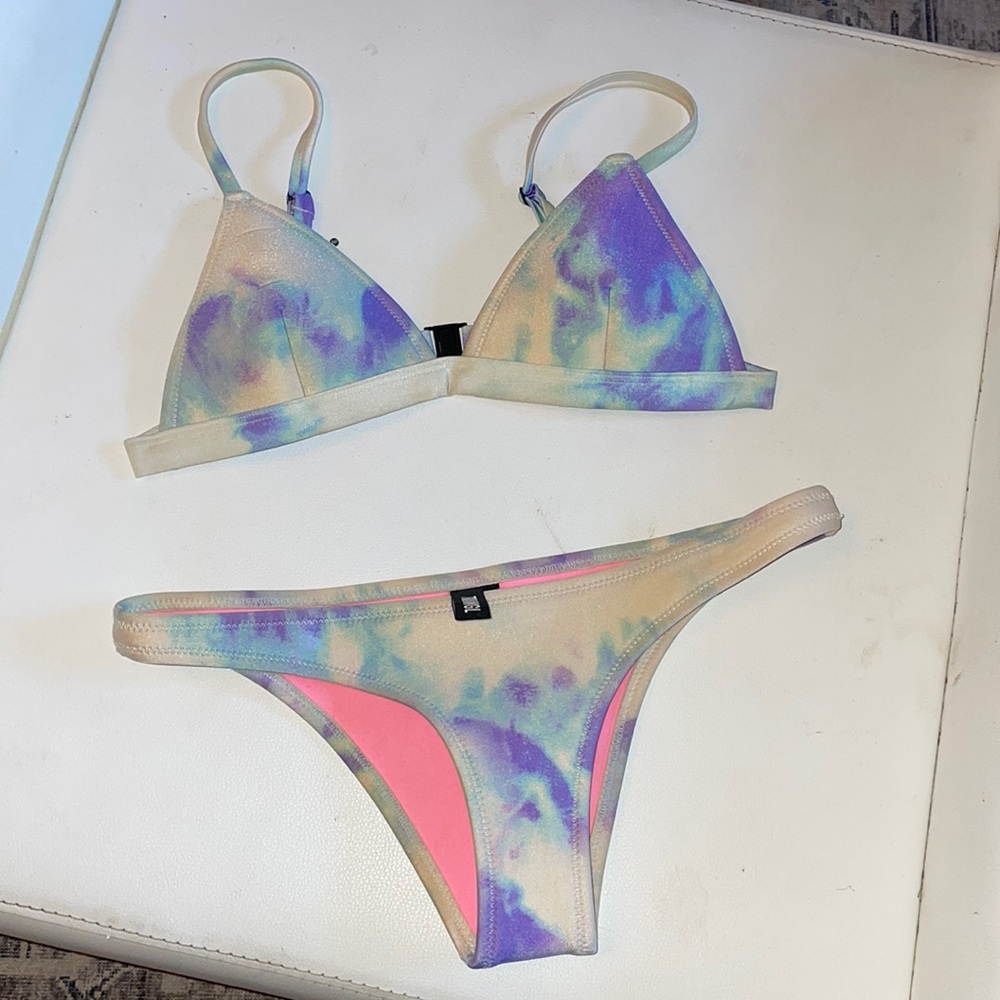 Triangl bikini